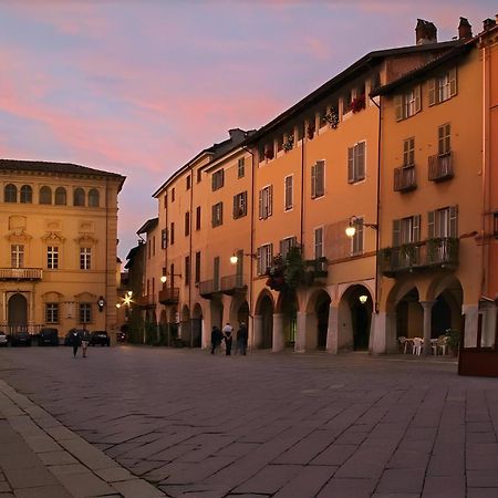 Centro Storico Luminoso Spazio Al Piazzo Biella Zewnętrze zdjęcie